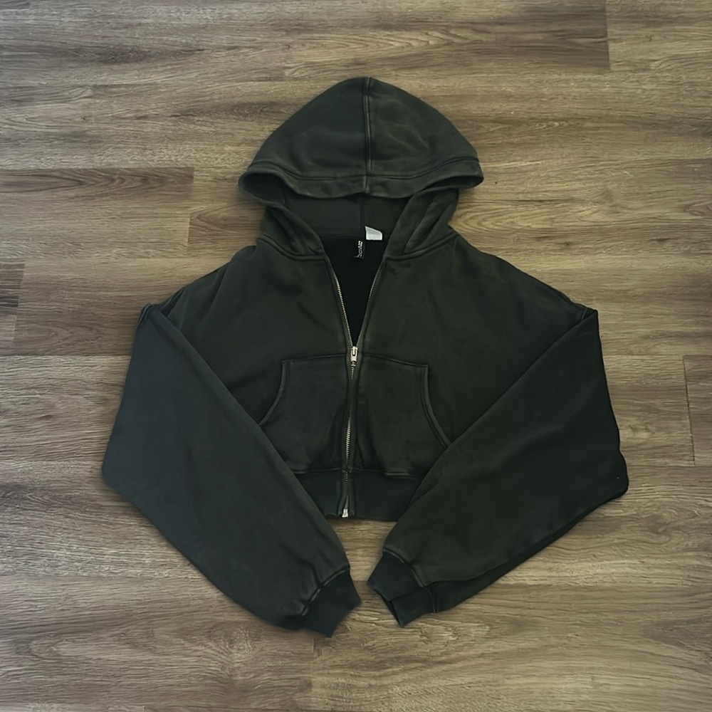 H&M Cropped Hoodie